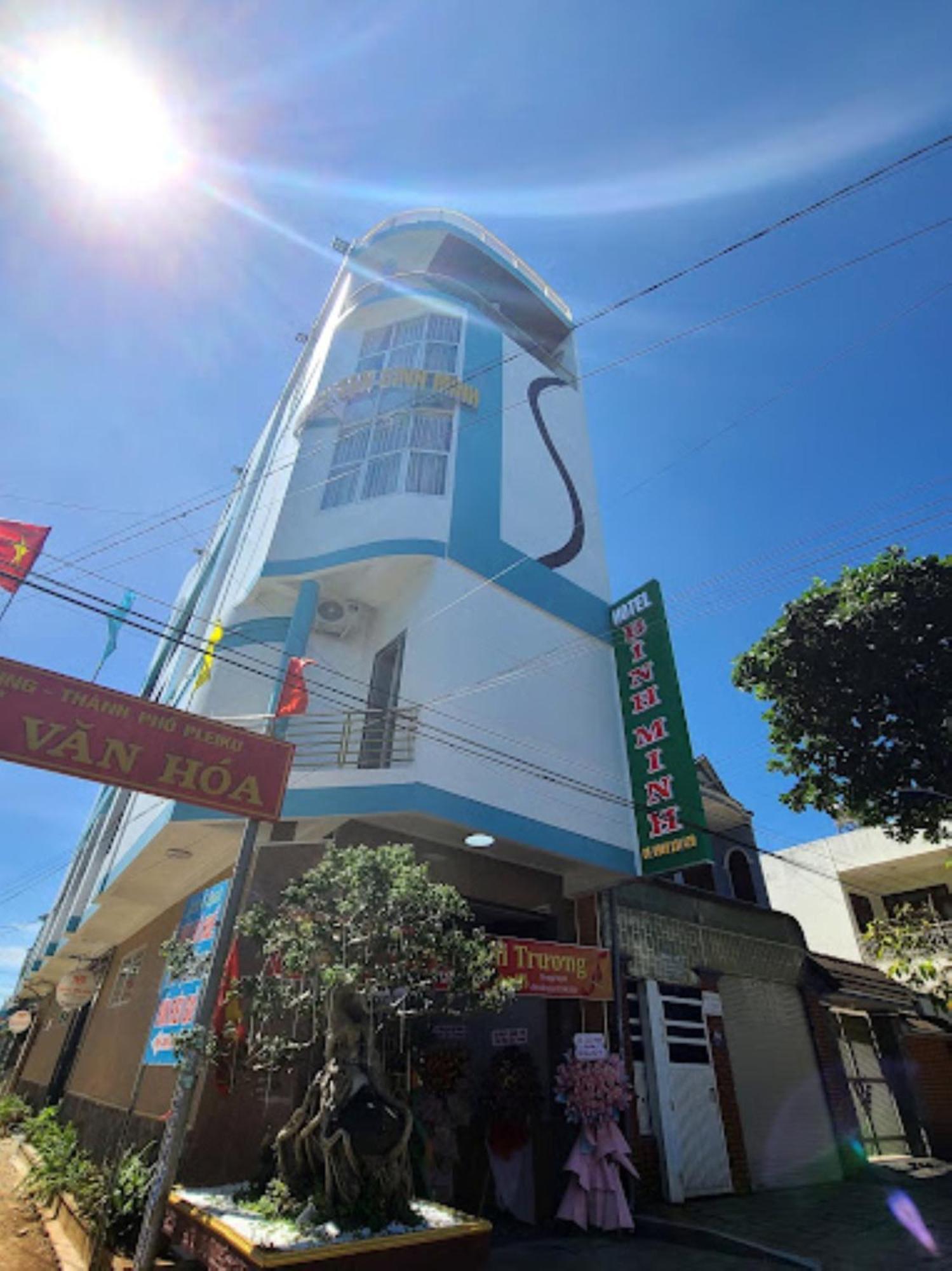 Binh Minh Hotel Plây Ku Exterior foto